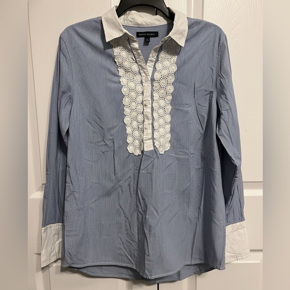 Banana Republic Striped Blue and White Button Down Shirt with Bib Lace Front. M - Picture 2 of 6